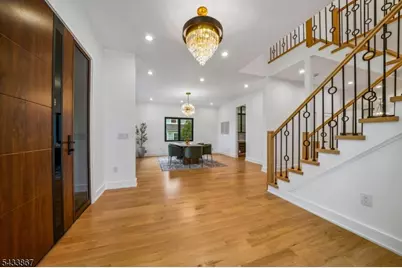 6 Cambridge Dr, Millburn, NJ 07078 - Photo 3