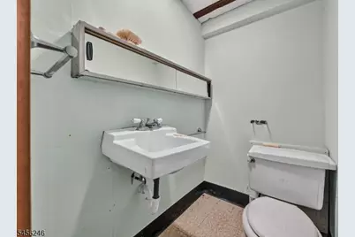 12 Omaha Dr, Cranford Township, NJ 07016 - Photo 27