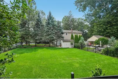 69 Newman Ave, Verona Twp., NJ 07044 - Photo 3