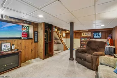69 Newman Ave, Verona Twp., NJ 07044 - Photo 31