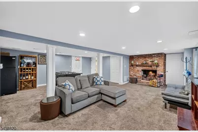 172 Rafkind Rd, Bloomingdale, NJ 07403 - Photo 35
