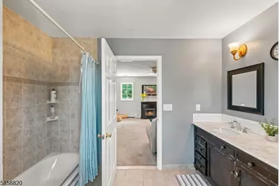 172 Rafkind Rd, Bloomingdale, NJ 07403 - Photo 33