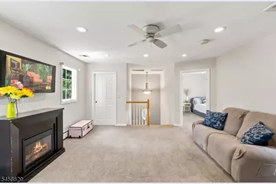 172 Rafkind Rd, Bloomingdale, NJ 07403 - Photo 27