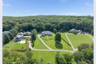 91 Frog Hollow Rd, Tewksbury Township, NJ 07830 - Photo 43