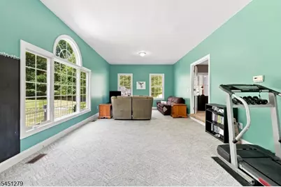 39 Ascot Dr, Washington Township, NJ 07853 - Photo 17