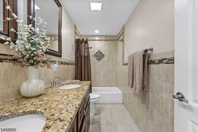39 Paterson Ave, Clifton, NJ 07014 - Photo 29