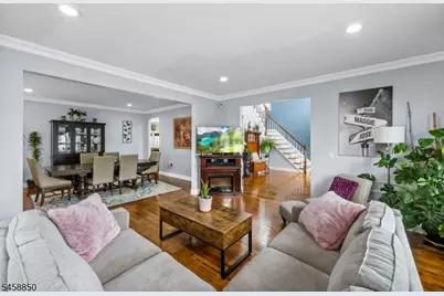 39 Paterson Ave, Clifton, NJ 07014 - Photo 7