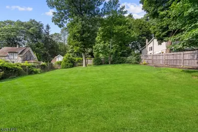 20 Shawnee Rd, Hopatcong, NJ 07843 - Photo 37