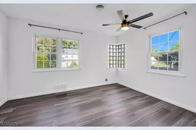 48 Elwood Ave, Flemington, NJ 08822 - Photo 15