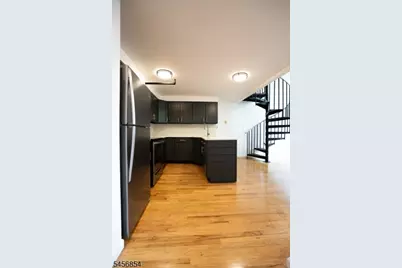 366-382 Trenton Ave #2E, Paterson, NJ 07503 - Photo 3