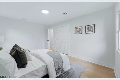 2209 Wood Ave, Roselle, NJ 07203 - Photo 17