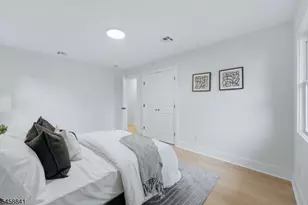 2209 Wood Ave, Roselle, NJ 07203 - Photo 17