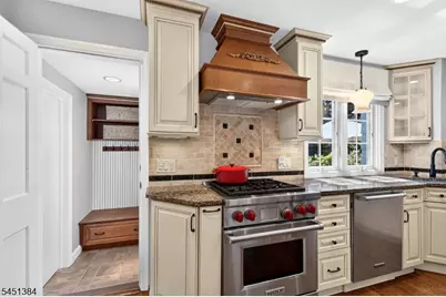 227 Jefferson Ave, Westfield, NJ 07090 - Photo 17