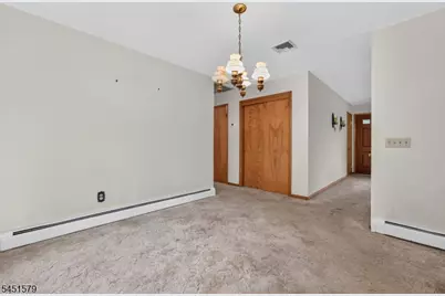 400 Bellis Road, Holland Township, NJ 08804 - Photo 13