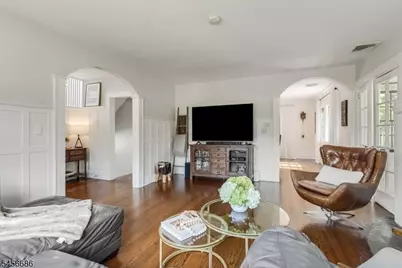 251 Tuttle Pkwy, Westfield, NJ 07090 - Photo 9
