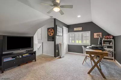 251 Tuttle Pkwy, Westfield, NJ 07090 - Photo 29