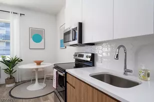 44 Irvine Turner Blvd, Newark, NJ 07103 - Photo 11