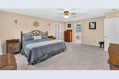 12 Poppy Dr, Hillsborough Township, NJ 08844 - Photo 23