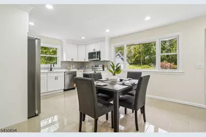 60 Flower Ave, Washington Boro, NJ 07882 - Photo 5