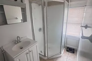 240 Trenton Ave, Paterson, NJ 07503 - Photo 11