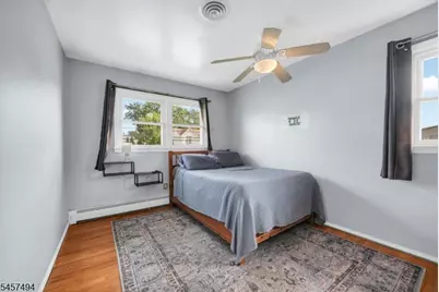 2574 Allen Ave, Union Township, NJ 07083 - Photo 19