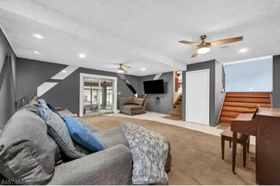 2574 Allen Ave, Union Township, NJ 07083 - Photo 5