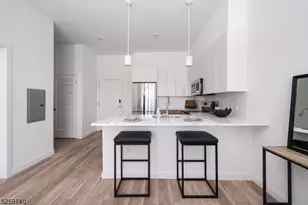 44 Irvine Turner Blvd, Newark, NJ 07103 - Photo 5