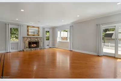 567 Mountain Ave, Springfield, NJ 07081 - Photo 9
