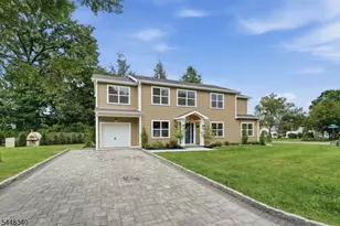 126 Fieldstone Dr, Springfield, NJ 07081 - Photo 1
