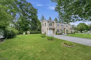 126 Fieldstone Dr, Springfield, NJ 07081 - Photo 5
