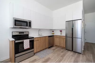 44 Irvine Turner Blvd #111, Newark, NJ 07103 - Photo 9
