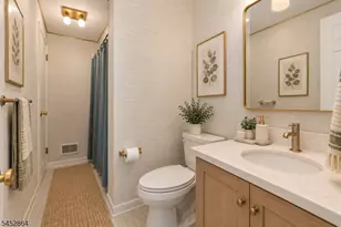 250 Ridgedale Ave, Florham Park, NJ 07932 - Photo 33
