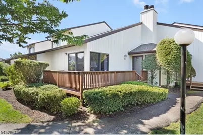 250 Ridgedale Ave #3, Florham Park, NJ 07932 - Photo 1