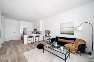 44 Irvine Turner Blvd, Newark, NJ 07103 - Photo 3