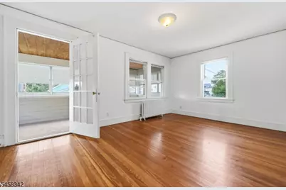 8 Witherspoon St, Nutley, NJ 07110 - Photo 15