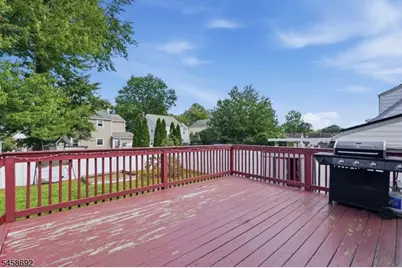 635 Robinson Ter, Union Township, NJ 07083 - Photo 25