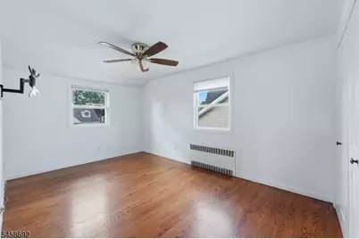 635 Robinson Ter, Union Township, NJ 07083 - Photo 19