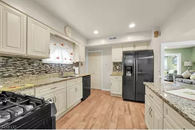 270 Crann St, Hillside, NJ 07205 - Photo 11
