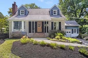 32 Foothill Dr, Lincoln Park, NJ 07035 - Photo 1