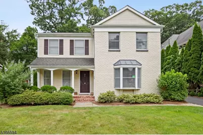 23 Ruthven Pl, Summit, NJ 07901 - Photo 1
