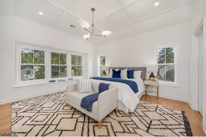 14 Holmes Oval, New Providence, NJ 07974 - Photo 5