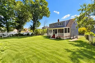 11 Ivanhoe Ter, Bloomfield, NJ 07003 - Photo 19