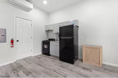 90 Broadway #5, Paterson, NJ 07505 - Photo 3