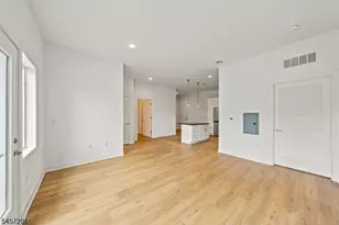 17 Hook Mt Rd, Montville Township, NJ 07058 - Photo 11