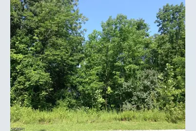 20 Exeter Ln, Hardyston Township, NJ 07419 - Photo 1