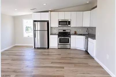 99 Passaic Ave #2, Hawthorne, NJ 07506 - Photo 5