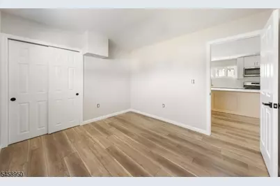 36 Charles Ter, Piscataway Township, NJ 08854 - Photo 11