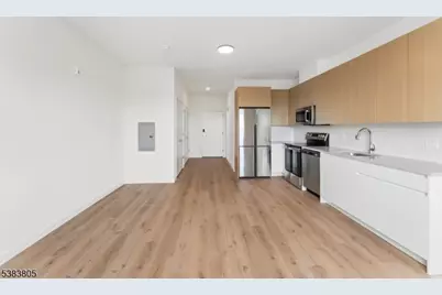 431 31 Dr Mlk Jr Blvd #624, East Orange, NJ 07018 - Photo 3