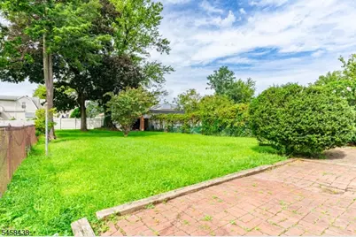 1118 Woodruff Ave, Hillside, NJ 07205 - Photo 25
