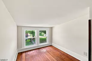 429 Greenwich St, Belvidere, NJ 07823 - Photo 17